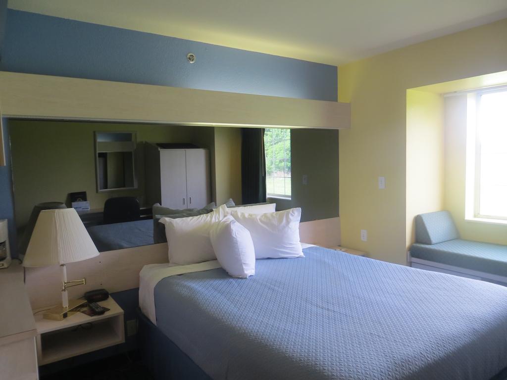 Days Inn Pryor Creek Εξωτερικό φωτογραφία
