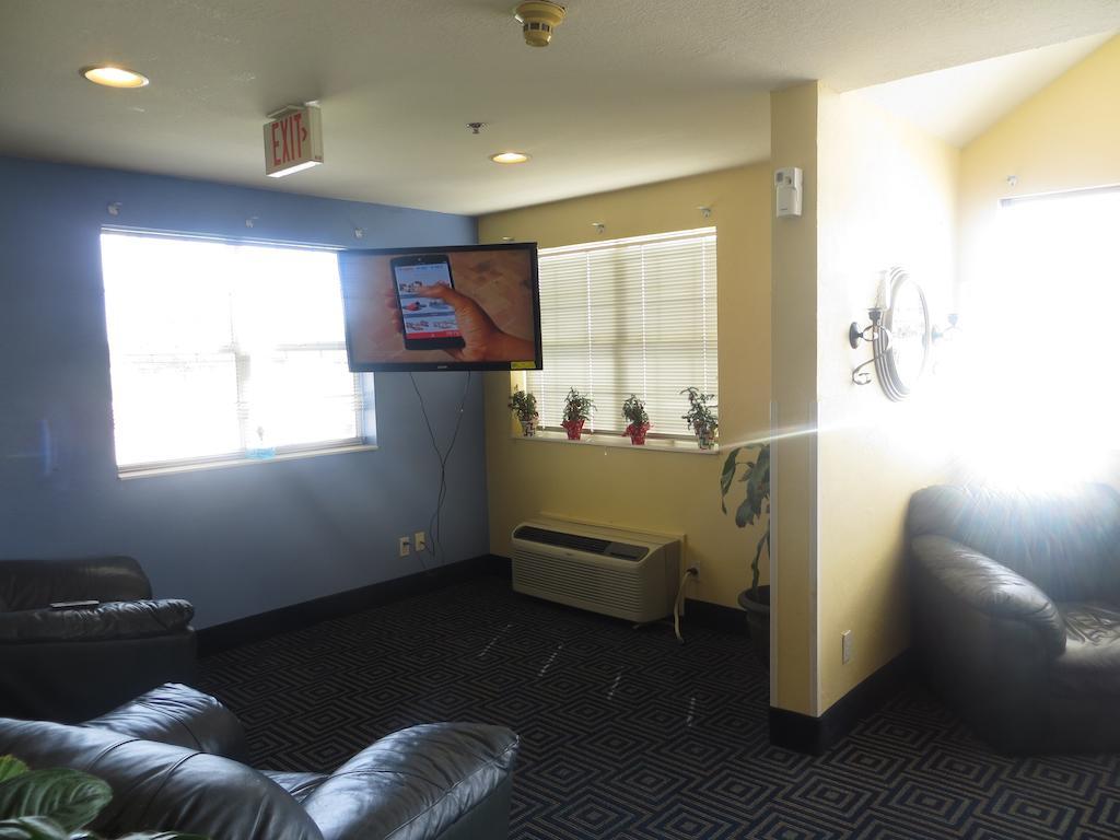 Days Inn Pryor Creek Εξωτερικό φωτογραφία